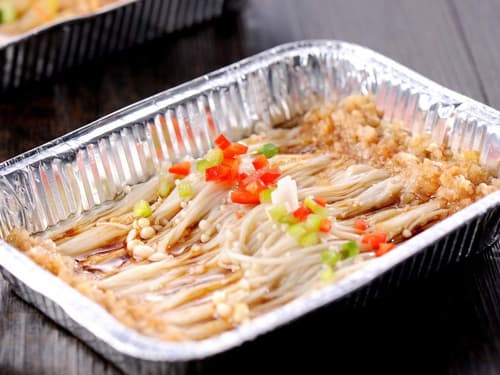 云县锡纸烤金针菇